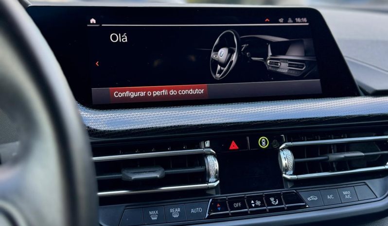 
								Bmw Série 2 216D Sport completo									