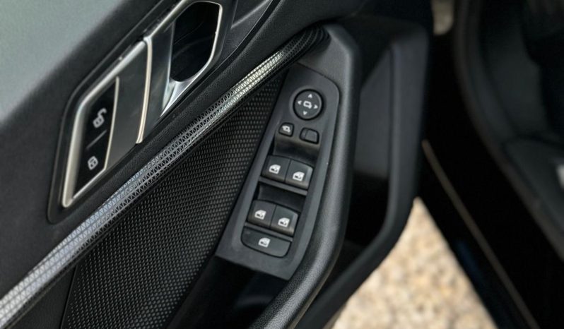 
								Bmw Série 2 216D Sport completo									