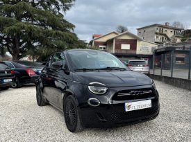 Fiat 500e Icon