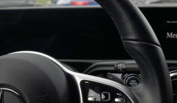 
									Mercedes A180 d Urban completo								