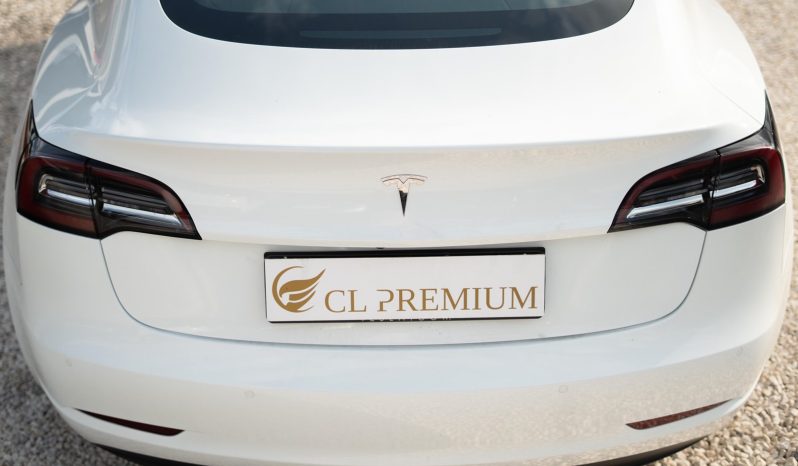 Tesla Model 3 Standard Range Plus completo