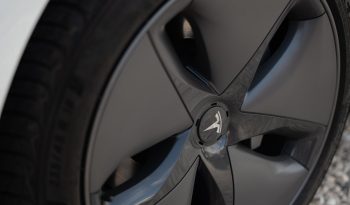 Tesla Model 3 Standard Range Plus completo