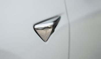 Tesla Model 3 Standard Range Plus completo