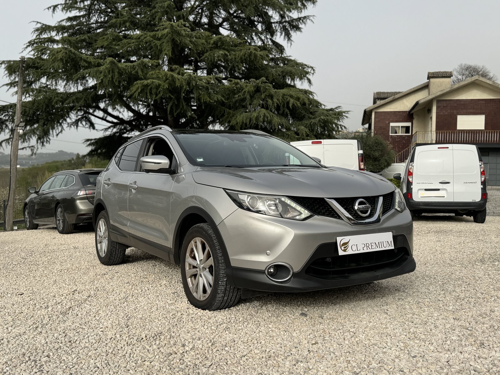 Nissan-Qashqai-2