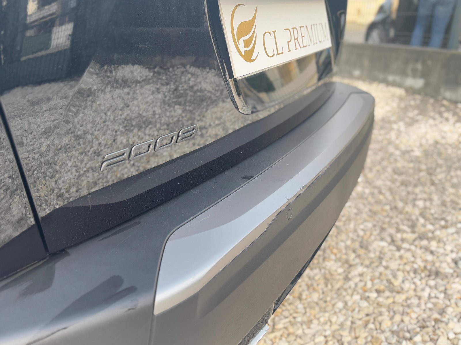 Peugeot-2008-Puretech-Allure-202316