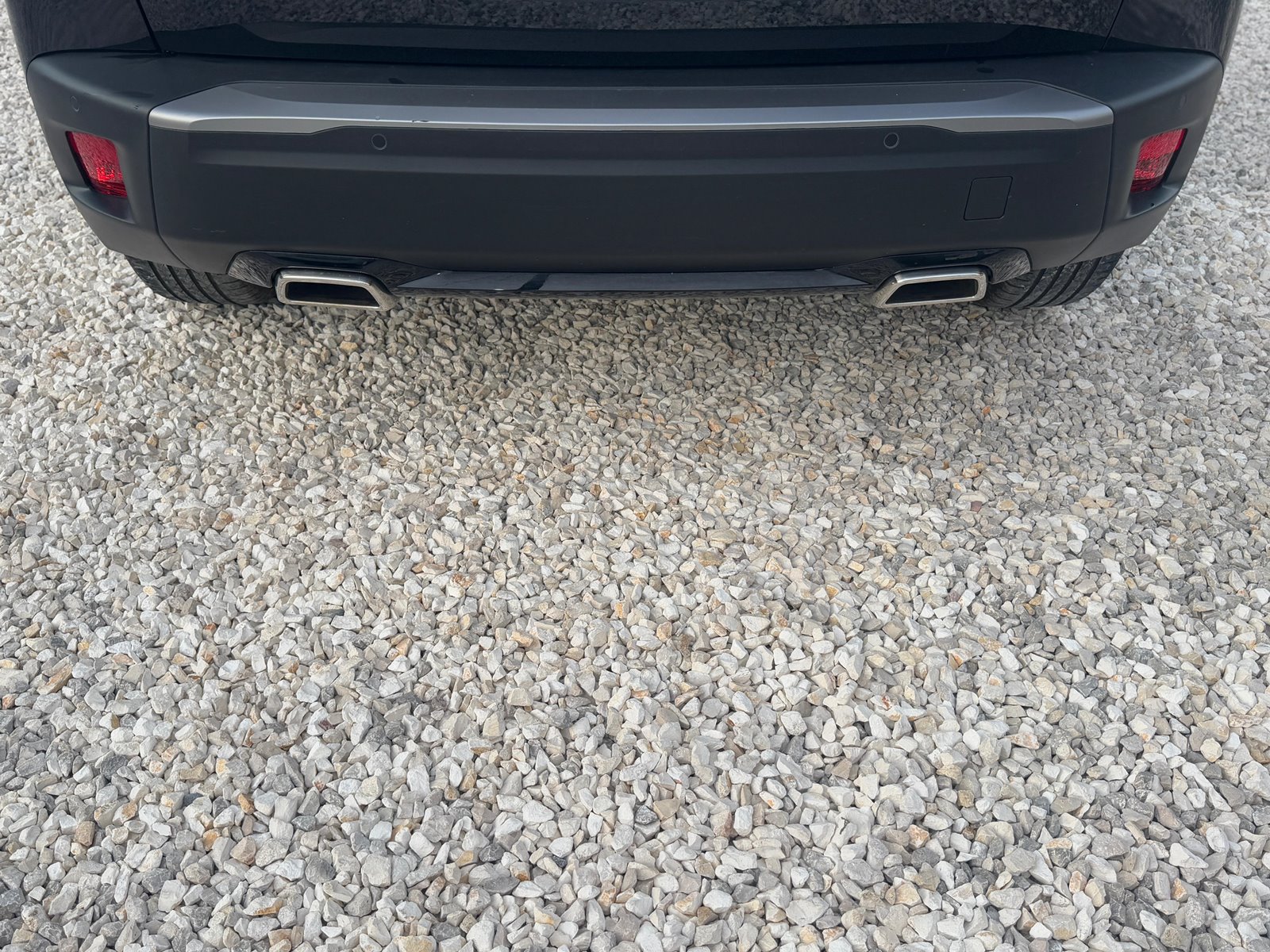 Peugeot-2008-Puretech-Allure-202318