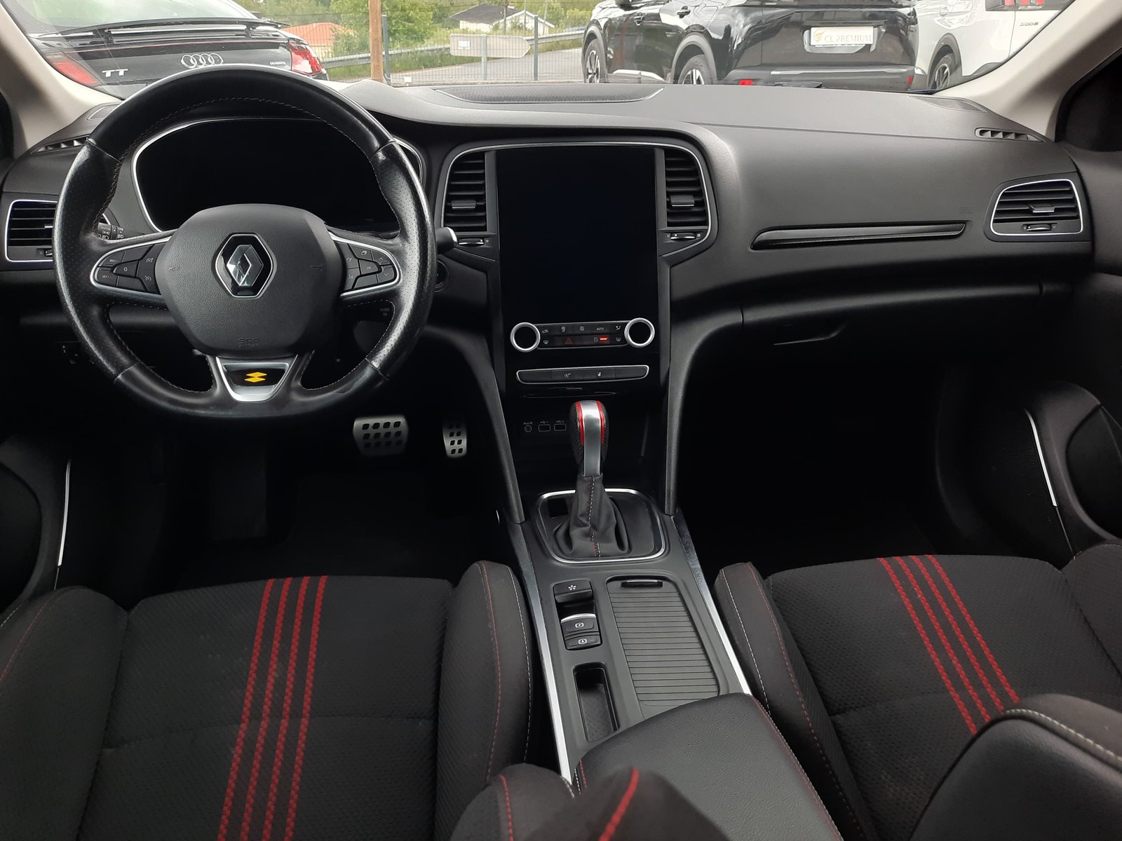 Renault-Megane-RS-Line-12