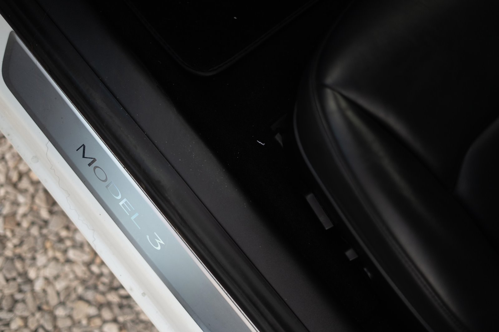 Tesla-Model-3-Standard-Range-Plus-14