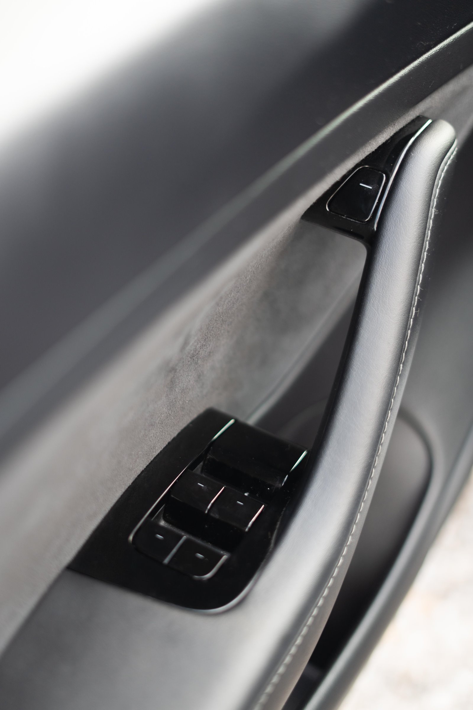 Tesla-Model-3-Standard-Range-Plus-15
